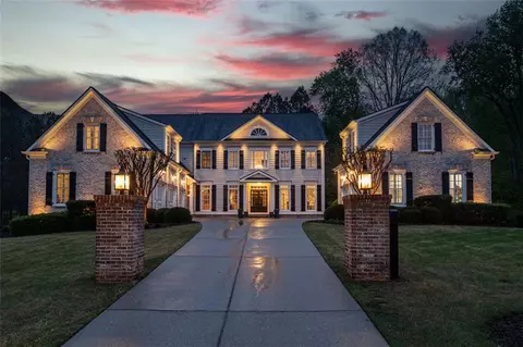 15725 Canterbury Chase, Milton, GA 30004