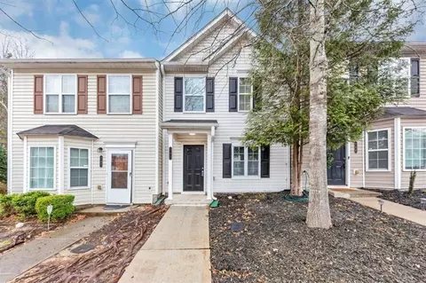 745 Crestwell Cir SW, Atlanta, GA 30331