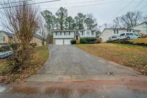 3500 Quail Hollow Trl, Snellville, GA 30039