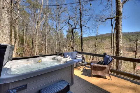 204 Mountain View Cir, Blue Ridge, GA 30513 photo 13