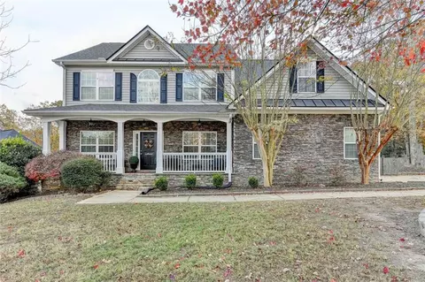 1229 Woodmere Dr, Loganville, GA 30052