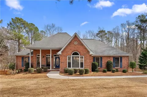 254 Williamsburg Cir, Mcdonough, GA 30253