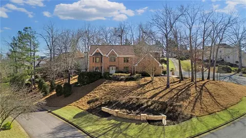 5435 Heathridge Ter, Johns Creek, GA 30097