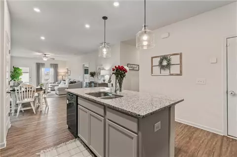 Entry Way - 185 Kimberleys Xing, Jasper, GA 30143 photo 5 of 5