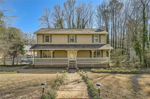 1634 Rex Dr, Marietta, GA 30066