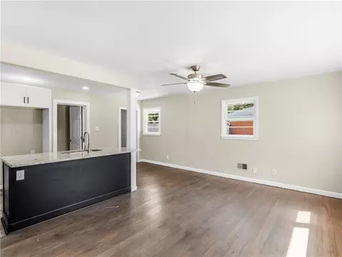 Living - 1088 Lloyd Dr, Forest Park, GA 30297 photo 1 of 6