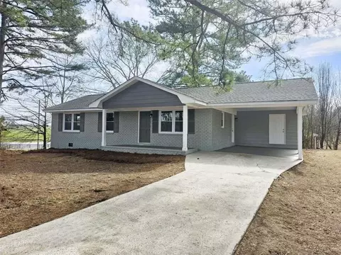 1690 Collard Valley Rd, Cedartown, GA 30125