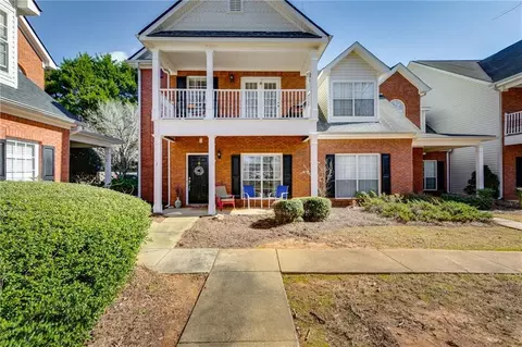 392 Mill Pond Xing #B1, Carrollton, GA 30117