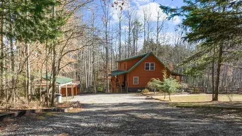 205 Soque Trl, Demorest, GA 30535