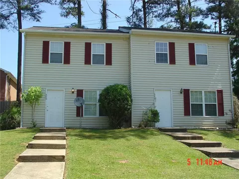 340 Sprucewood Ct, Lawrenceville, GA 30046