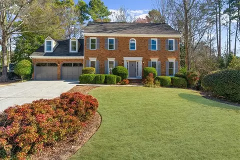 1655 Pine Ridge Cir, Woodstock, GA 30188