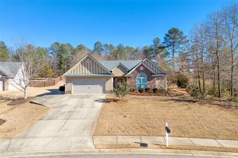1753 Satilla Dr, Winder, GA 30680