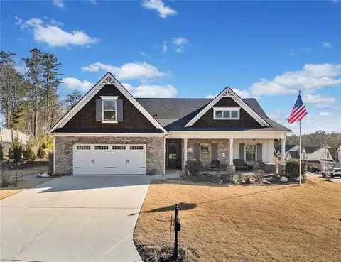 157 N Mountain Brooke Dr, Ball Ground, GA 30107
