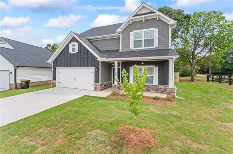 Exterior - 11204 Cornerstone Way, Hampton, GA 30228 photo 3 of 5