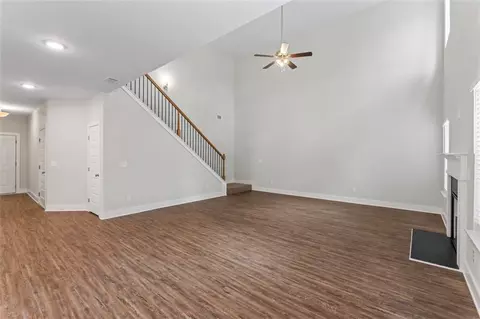 Living - 11204 Cornerstone Way, Hampton, GA 30228 photo 2 of 7