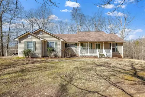 4456 Whiporwill Rd, Gillsville, GA 30543