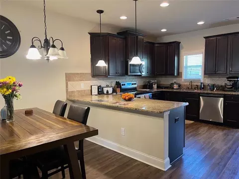 Kitchen - 2190 Bridgewater Pass, Hampton, GA 30228 photo 1 of 4