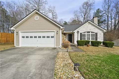 1715 Fort Daniels Trl, Dacula, GA 30019