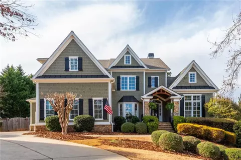 3963 Hazelhurst Lake Dr, Marietta, GA 30066