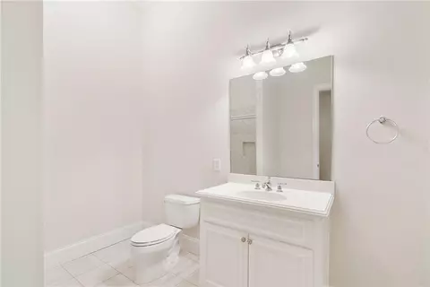 Bath - 7336 Eagle Ct, Jefferson, GA 30549 photo 9 of 9