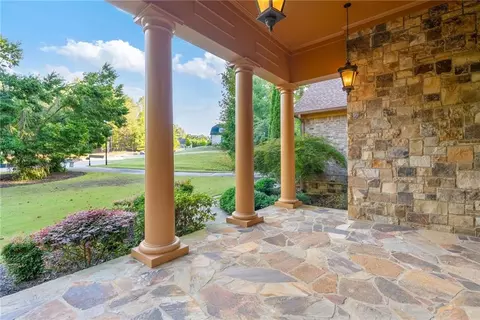 Exterior - 7336 Eagle Ct, Jefferson, GA 30549 photo 7 of 18