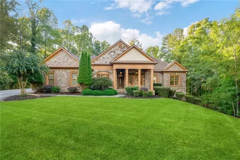 Exterior - 7336 Eagle Ct, Jefferson, GA 30549 photo 4 of 18