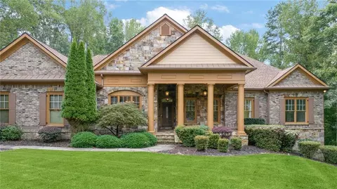 Exterior - 7336 Eagle Ct, Jefferson, GA 30549 photo 3 of 18