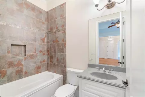 Bath - 7336 Eagle Ct, Jefferson, GA 30549 photo 1 of 9