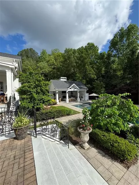 Exterior - 3980 Saint Elisabeth Sq, Duluth, GA 30096 photo 39 of 40