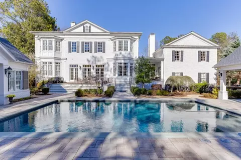 Exterior - 3980 Saint Elisabeth Sq, Duluth, GA 30096 photo 11 of 40