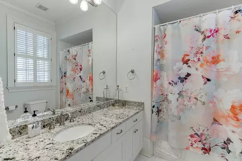 Bath - 3980 Saint Elisabeth Sq, Duluth, GA 30096 photo 3 of 10