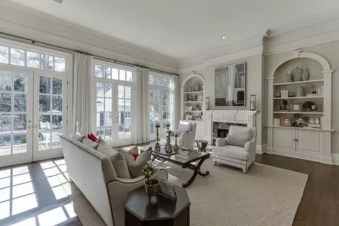 Living - 3980 Saint Elisabeth Sq, Duluth, GA 30096 photo 3 of 10