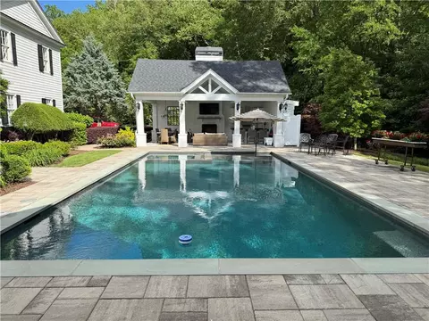 Exterior - 3980 Saint Elisabeth Sq, Duluth, GA 30096 photo 35 of 40