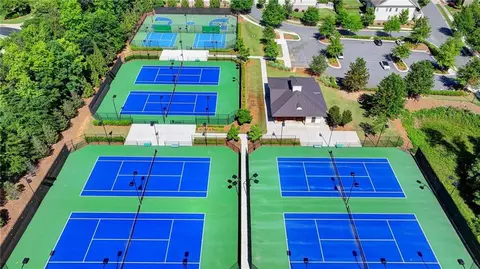 View/Area - 875 Olmsted Ln, Duluth, GA 30097 photo 3 of 7