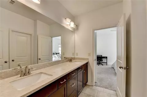 Entry Way - 875 Olmsted Ln, Duluth, GA 30097 photo 3 of 5
