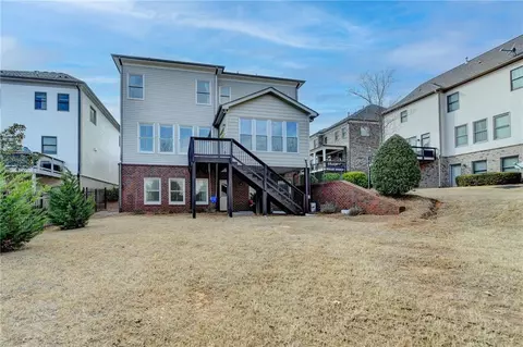 Exterior - 875 Olmsted Ln, Duluth, GA 30097 photo 5 of 15