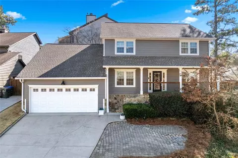 105 Kinross Ct, Roswell, GA 30076