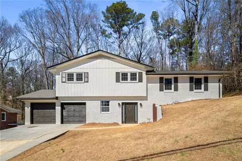 3001 W Potomac Dr, Atlanta, GA 30344