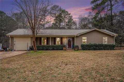 4775 Hemlock Dr SE, Conyers, GA 30094