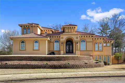956 Shadowford Fls, Lithonia, GA 30058