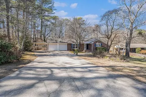 2769 Carrie Dr NW, Kennesaw, GA 30144