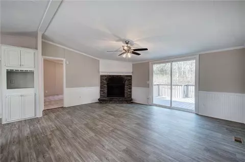 62 W Lakeview Dr, Temple, GA 30179 photo 17