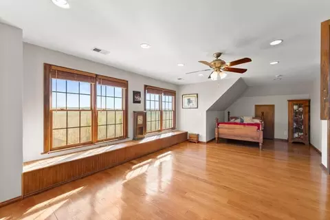 Bedroom - 812 Riverdale Rd, Toccoa, GA 30577 photo 9 of 9