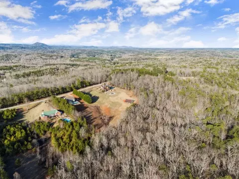 View/Area - 812 Riverdale Rd, Toccoa, GA 30577 photo 1 of 1