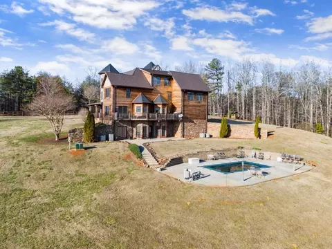 Other - 812 Riverdale Rd, Toccoa, GA 30577 photo 6 of 16