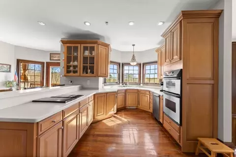 Kitchen - 812 Riverdale Rd, Toccoa, GA 30577 photo 1 of 2