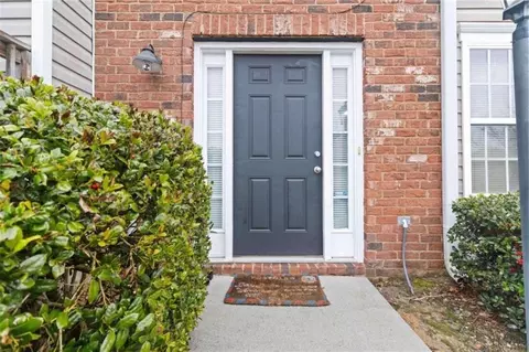 6374 Rockaway Rd, Atlanta, GA 30349