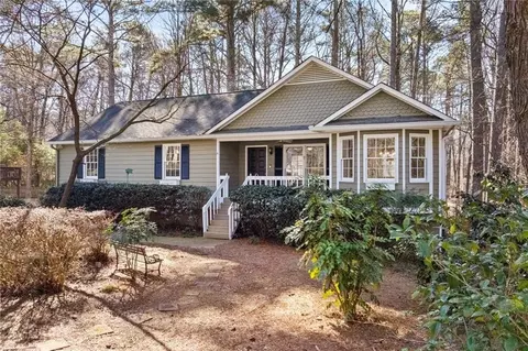 6165 Picketts Rdg NW, Acworth, GA 30101