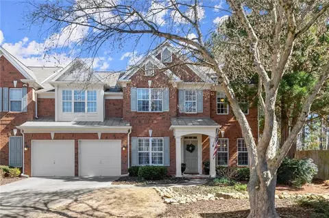913 Thornington Pl, Roswell, GA 30075