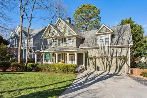 1898 Woodland Hills Ave NW, Atlanta, GA 30318